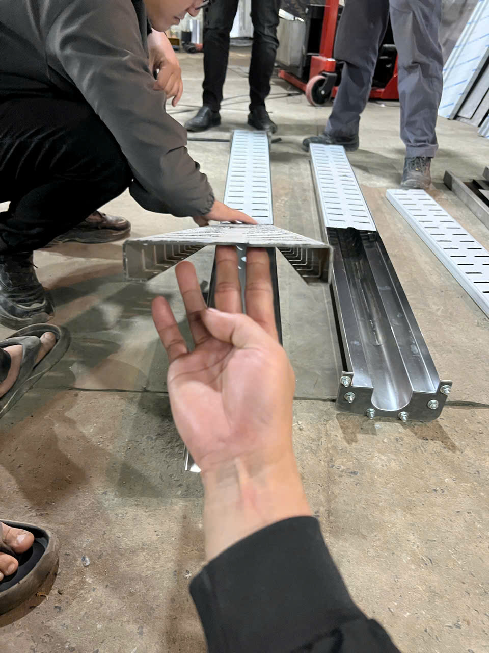 san pham chan gap CNC